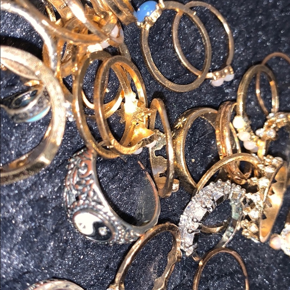Rings 💘✨ - Picture 2 of 3